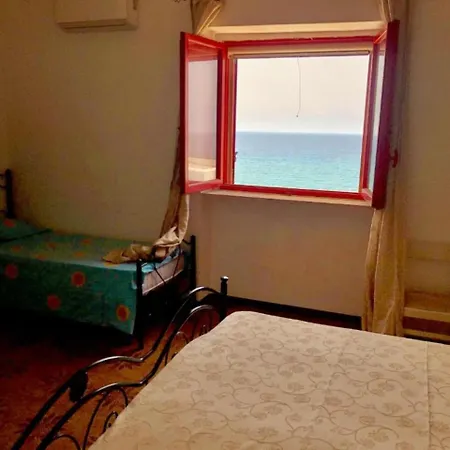 Casa Vacanza - Fronte Mare Tatil Evi Torre Vado